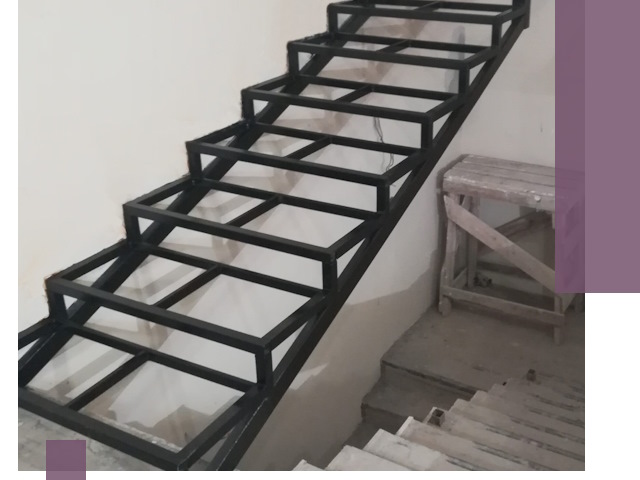 Демонтаж лестниц на металлокаркасе в Краснокаменске: быстрый вывоз и разбор