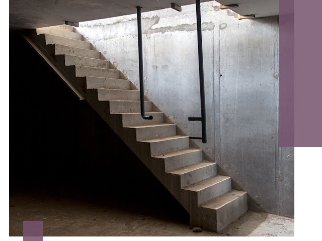 Изготовление и монтаж лестниц в подвале в Краснокаменске