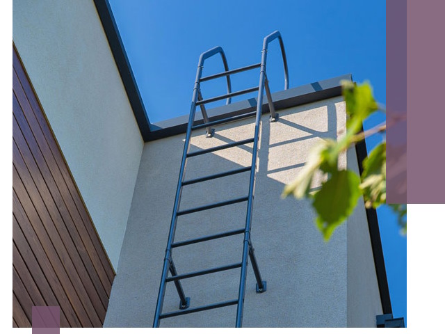 Лестницы на крышу в Краснокаменске — изготовление, монтаж, демонтаж