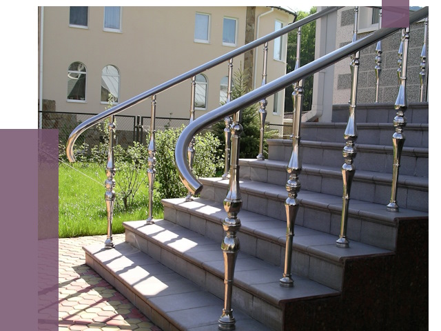 Перила для крыльца в Краснокаменске от 10732 руб. — монтаж ПРОЛЁТ-Ксн