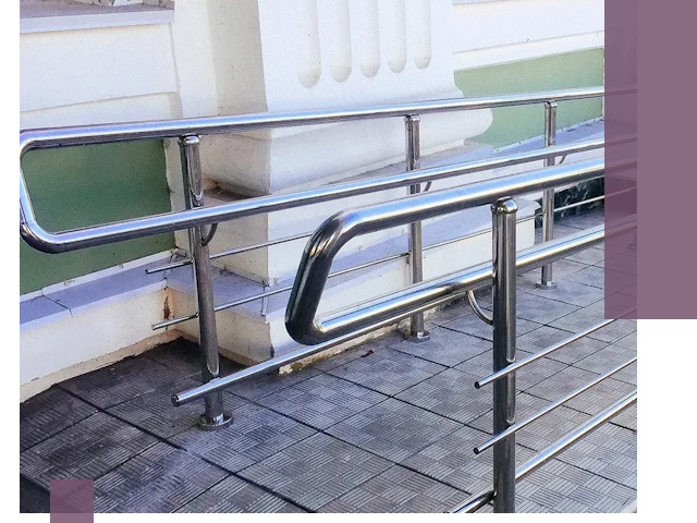 Ограждения пандусов из металла и нержавейки в Краснокаменске