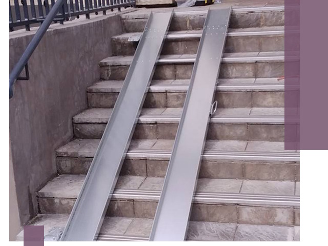 Демонтаж откидных пандусов профессионально в Краснокаменске