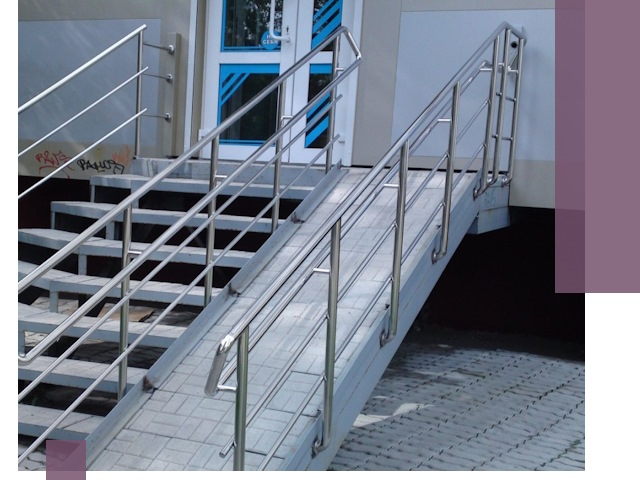 Пандус на крыльцо под ключ в Краснокаменске: монтаж и изготовление