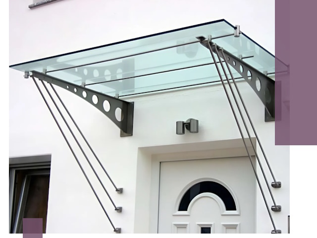 Козырьки над входом под ключ в Краснокаменске — изготовление и монтаж