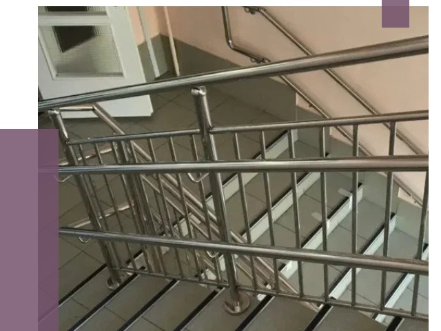 Демонтаж поручней из нержавейки в Краснокаменске от 3577 руб.